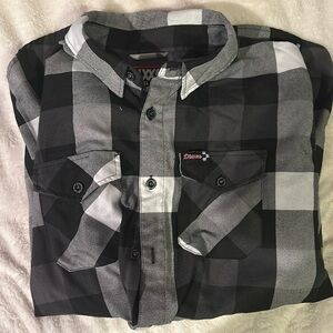 Dixxon Flannel “Finish Line” size XL only worn a couple times like new.